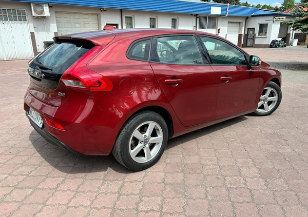 Volvo V40 cena 37900 przebieg: 192000, rok produkcji 2013 z Radom małe 154